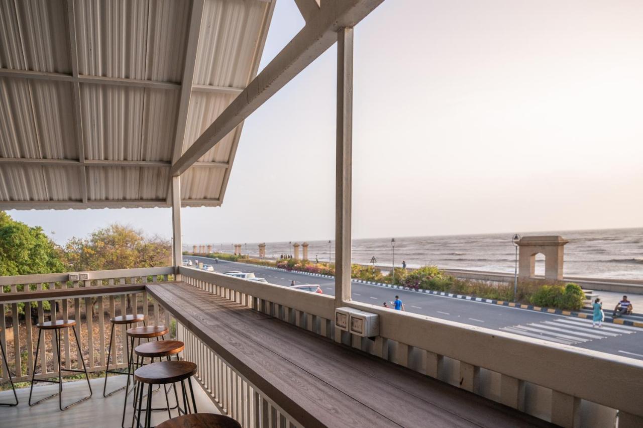 Praveg Beach Resort Daman Lighthouse Beach Kültér fotó